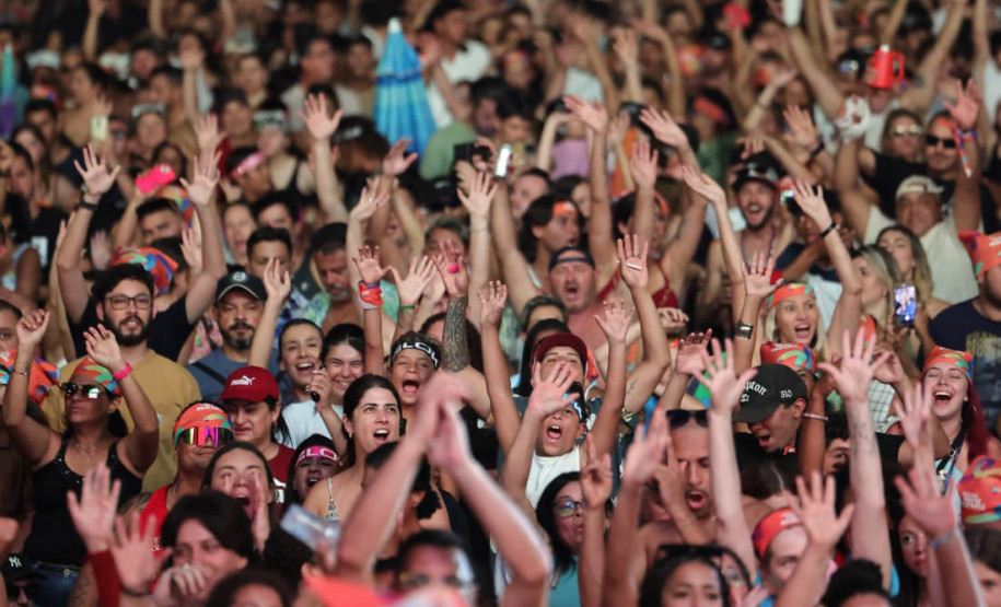É só o começo: primeiro fim de semana de shows do Verão Maior reúne 722 mil pessoas