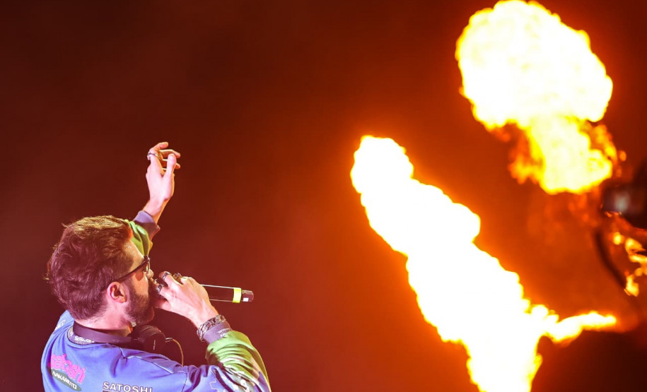 Drones, luzes e recorde de público: show de Alok leva 338 mil pessoas ao Verão Maior