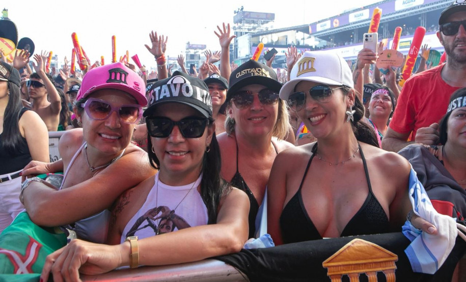Prova de resistência: fãs ficam 24h na fila para show de Gusttavo Lima