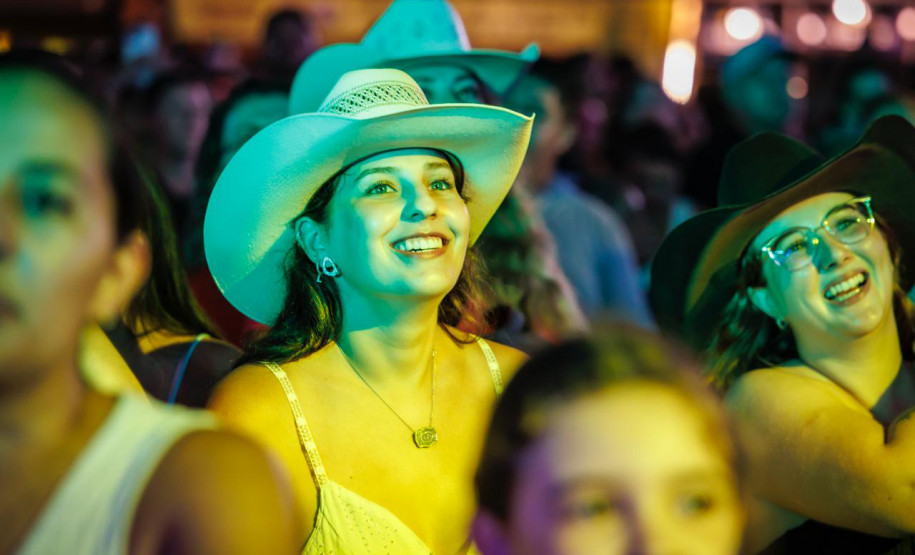 Verão Maior: Murilo Huff e Léo & Raphael abrem fim de semana do sertanejo em Pontal