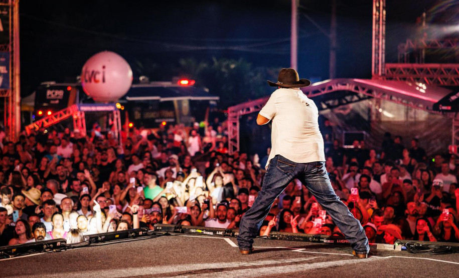 Verão Maior: Murilo Huff e Léo & Raphael abrem fim de semana do sertanejo em Pontal