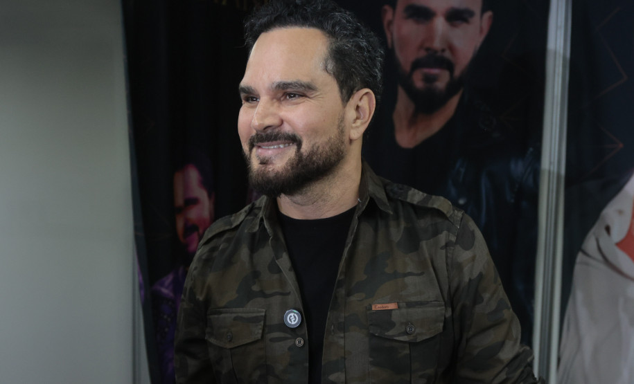 A dupla Zezé Di Camargo e Luciano durante a apresentação do seu show dentro da programação do Verão Maior Paraná, em Matinhos - 07/02/2026