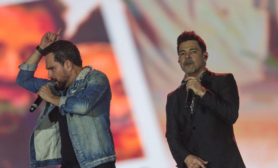 A dupla Zezé Di Camargo e Luciano durante a apresentação do seu show dentro da programação do Verão Maior Paraná, em Matinhos - 07/02/2026