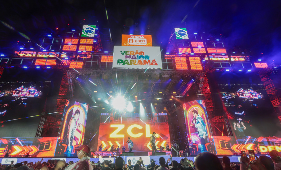 A dupla Zezé Di Camargo e Luciano durante a apresentação do seu show dentro da programação do Verão Maior Paraná, em Matinhos - 07/02/2026