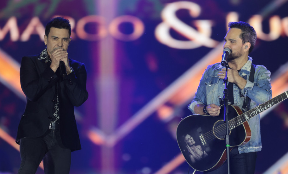 A dupla Zezé Di Camargo e Luciano durante a apresentação do seu show dentro da programação do Verão Maior Paraná, em Matinhos - 07/02/2026