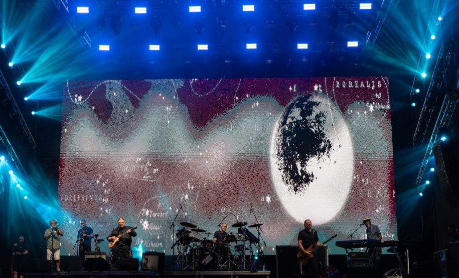 Paralamas do Sucesso voltam a empolgar público com hits atemporais em retorno ao Litoral paranaense