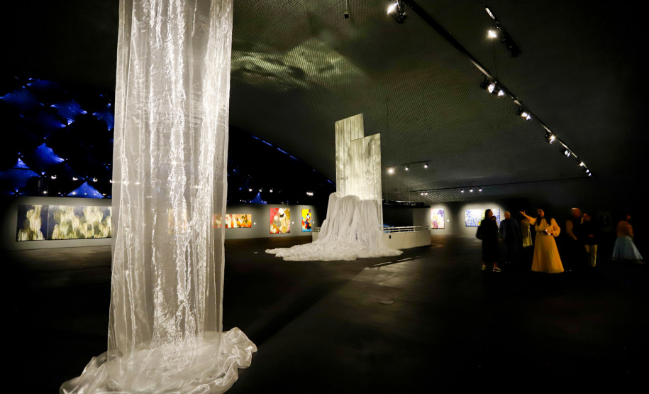 Ainda dá tempo: três exposições deixam catálogo do MON no domingo