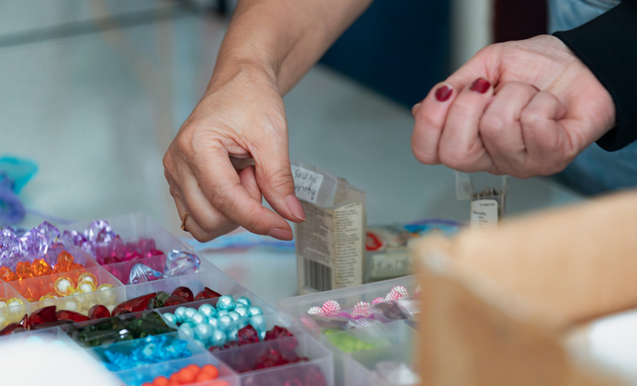 No mês das mulheres, MON promove oficina de fotografia inspirada na artista Julia Kater