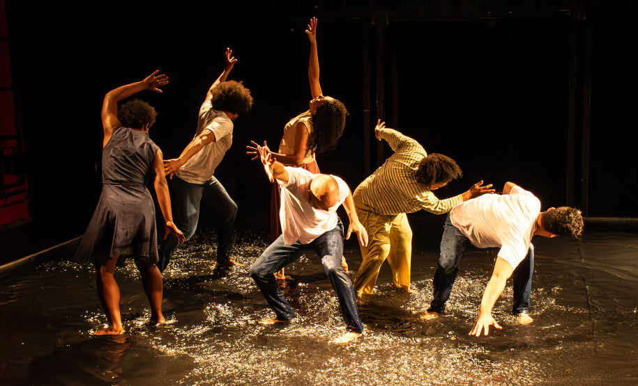 Teatro Guaíra é um dos principais palcos da 34ª edição do Festival de Curitiba