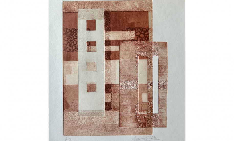 Museu Casa Alfredo Andersen inaugura exposição da artista Marinice Costa, com foco em arte abstrata geométrica