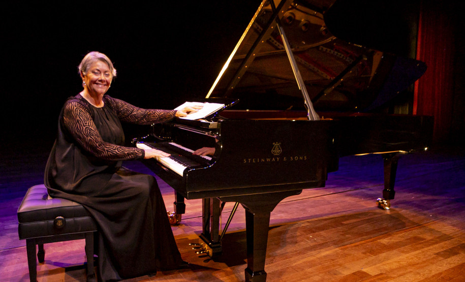 Novo piano marca aporte histórico no Teatro Guaíra e inaugura temporada da OSP