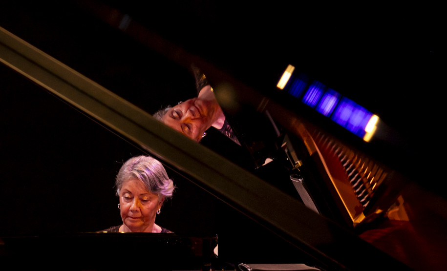 Novo piano marca aporte histórico no Teatro Guaíra e inaugura temporada da OSP