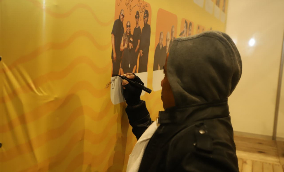 Reggae, praia e conexão: Inner Circle embala 153 mil pessoas em Matinhos