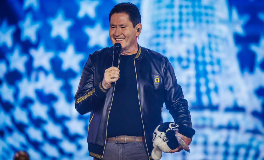 Clássicos do sertanejo no Verão Maior, Teodoro & Sampaio e Gian & Giovani agitam Pontal do Paraná