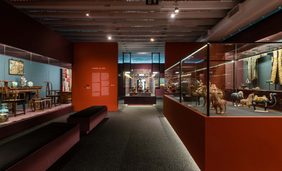 MON oferece visitas guiadas todas as sextas-feiras de março