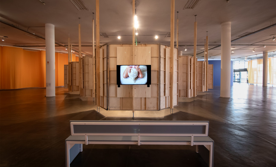 Fundação Bienal de São Paulo retorna ao Museu Oscar Niemeyer pela terceira vez com programa itinerante da 36ª Bienal de São Paulo