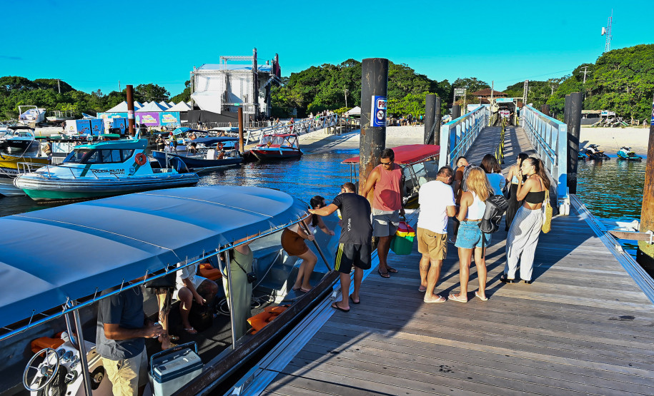 Despedida na Ilha: shows de Lagum e Maneva celebram temporada histórica do Verão Maior