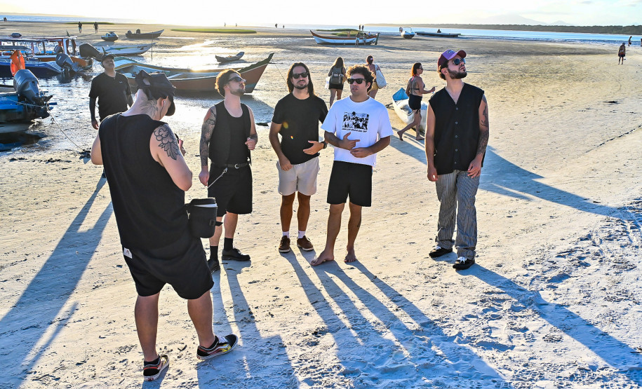 Despedida na Ilha: shows de Lagum e Maneva celebram temporada histórica do Verão Maior