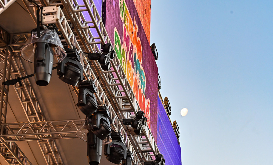 Despedida na Ilha: shows de Lagum e Maneva celebram temporada histórica do Verão Maior