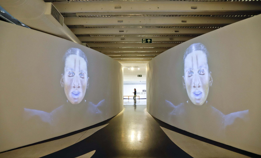 MON oferece visitas guiadas todas as sextas-feiras de março