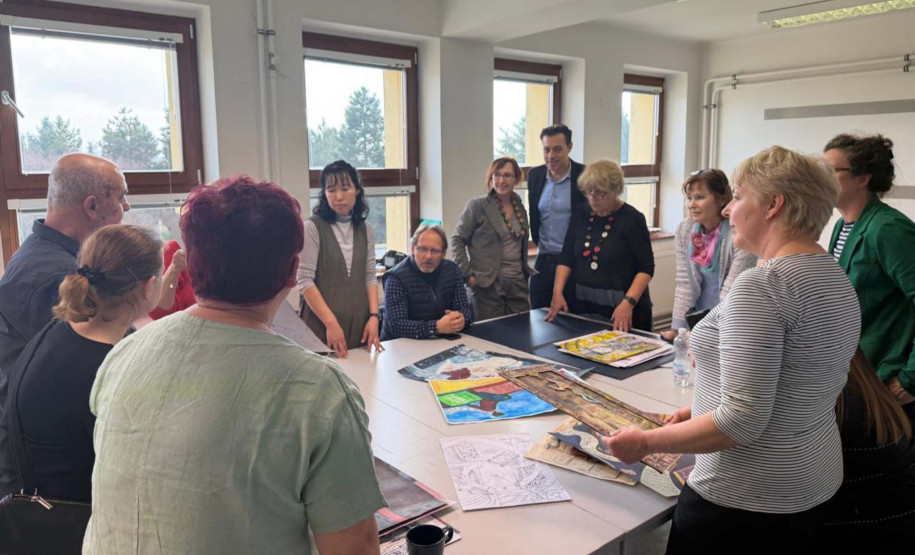 Diretor do Centro Juvenil de Artes integra júri de concurso internacional de arte infantil