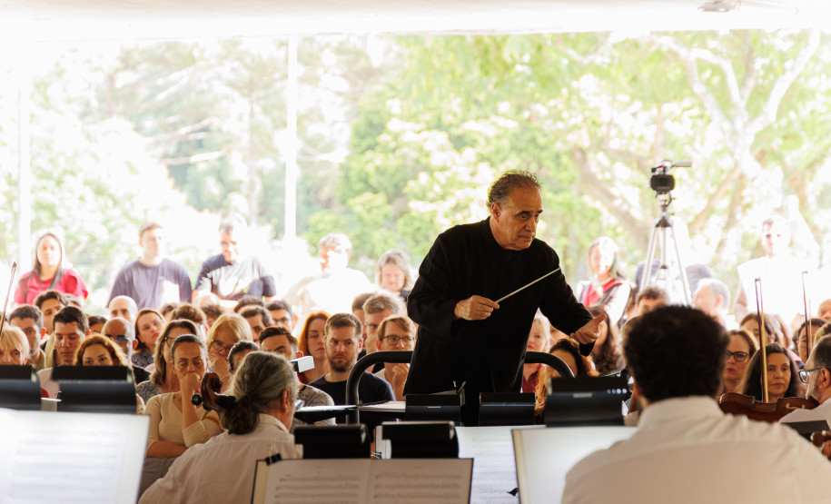 Mil pessoas prestigiam primeiro concerto do ano da OSP no Museu Oscar Niemeyer