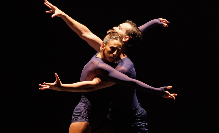 Tempo de Movimento: Balé Teatro Guaíra abre temporada 2026 com plateia lotada