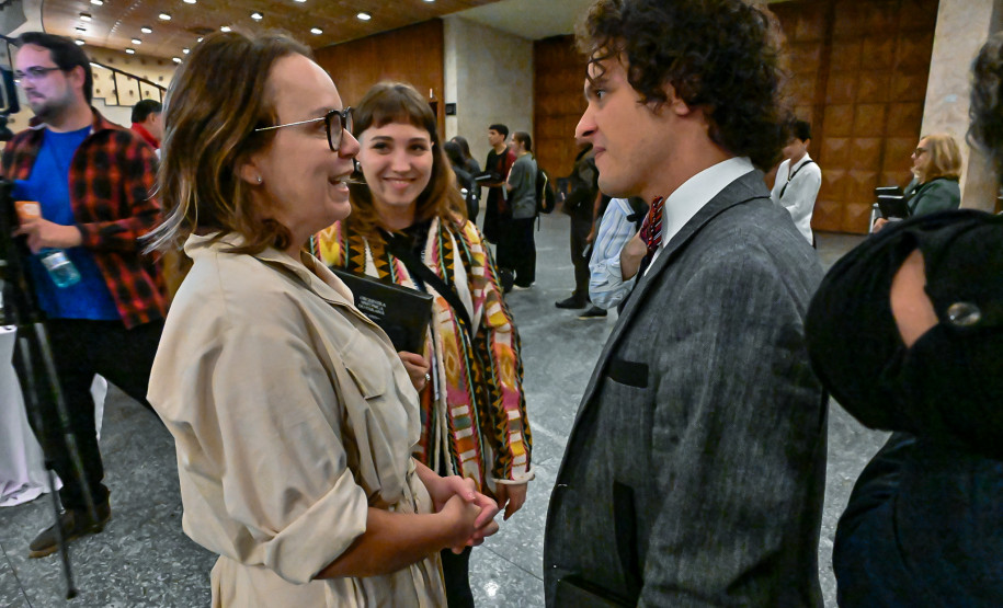 40 anos: mais de 500 pessoas prestigiam lançamento do livro sobre a Orquestra Sinfônica do Paraná