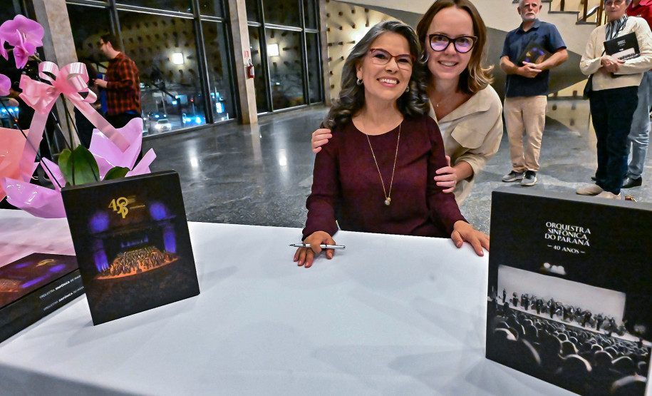 40 anos: mais de 500 pessoas prestigiam lançamento do livro sobre a Orquestra Sinfônica do Paraná