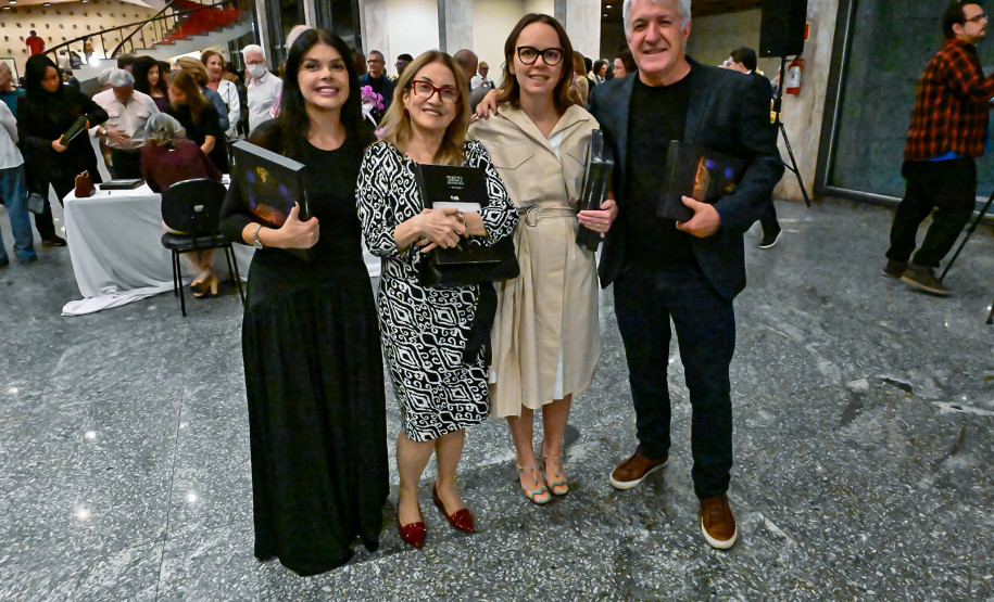 40 anos: mais de 500 pessoas prestigiam lançamento do livro sobre a Orquestra Sinfônica do Paraná