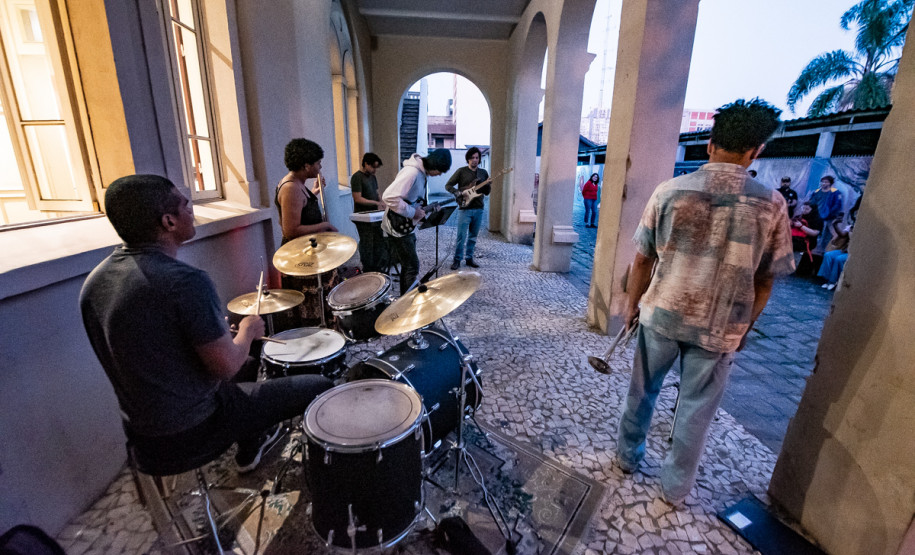 Cultura abre consulta pública para Editais de Apoio a Publicações Independentes e Música Urbana e Independente