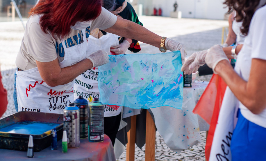 Museu Oscar Niemeyer oferece edição especial de programa para o público 60+
