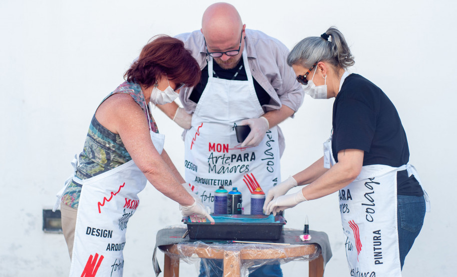 Museu Oscar Niemeyer oferece edição especial de programa para o público 60+