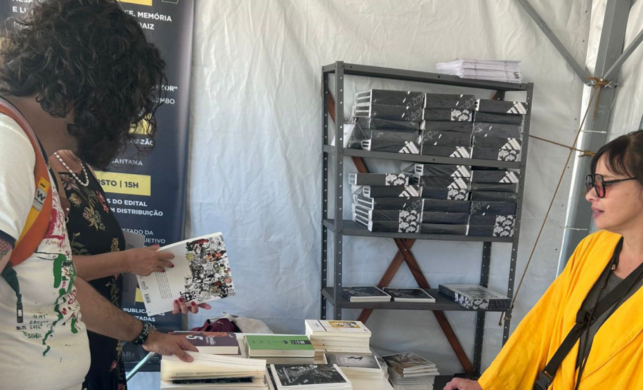 Secretaria da Cultura abre consulta pública para o Edital Paraná Literário - 24.ª Festa Literária Internacional de Paraty