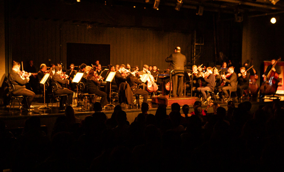 Programação cultural tem Mozart e caça às artes no MON, Débora Colker e Festa Literária