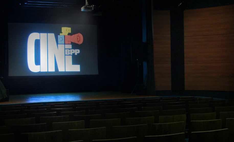 Biblioteca Pública recebe autora portuguesa, novos livros e exposição japonesa em abril