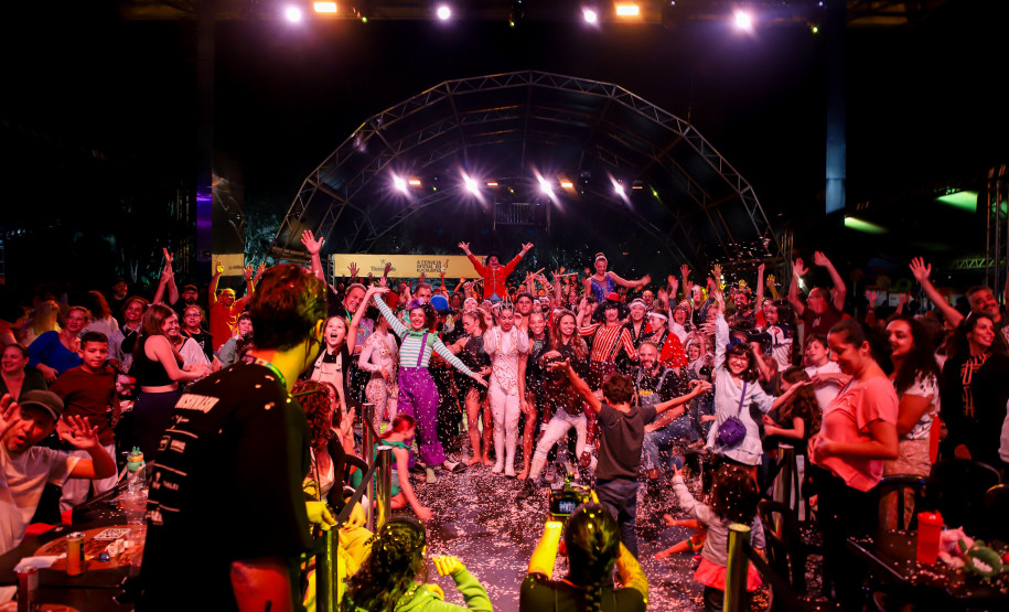 Com apoio do Estado, Festival de Curitiba movimentou a economia e serviços do turismo