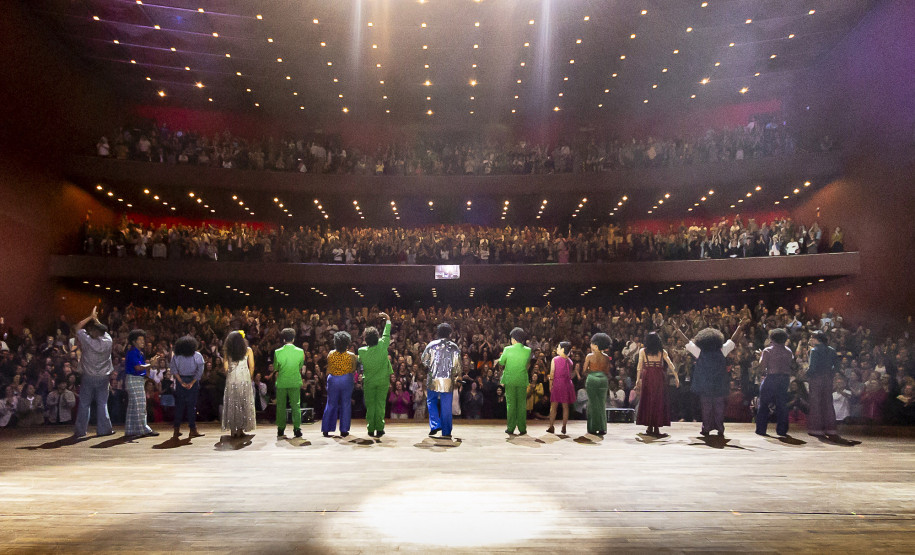 Com apoio do Estado, Festival de Curitiba movimentou a economia e serviços do turismo