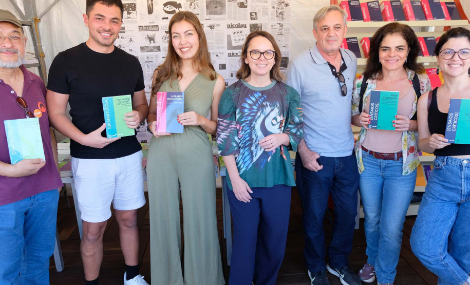 Secretaria da Cultura abre consulta pública para o Edital Paraná Literário - 24.ª Festa Literária Internacional de Paraty