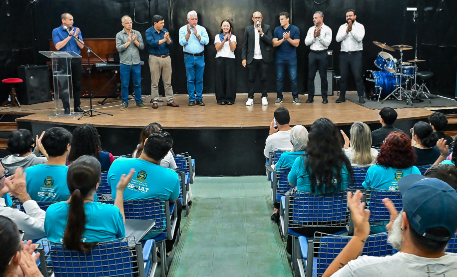 Estado amplia incentivo à musicalização com entrega de instrumentos em Campo Mourão