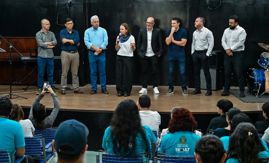 Estado amplia incentivo à musicalização com entrega de instrumentos em Campo Mourão
