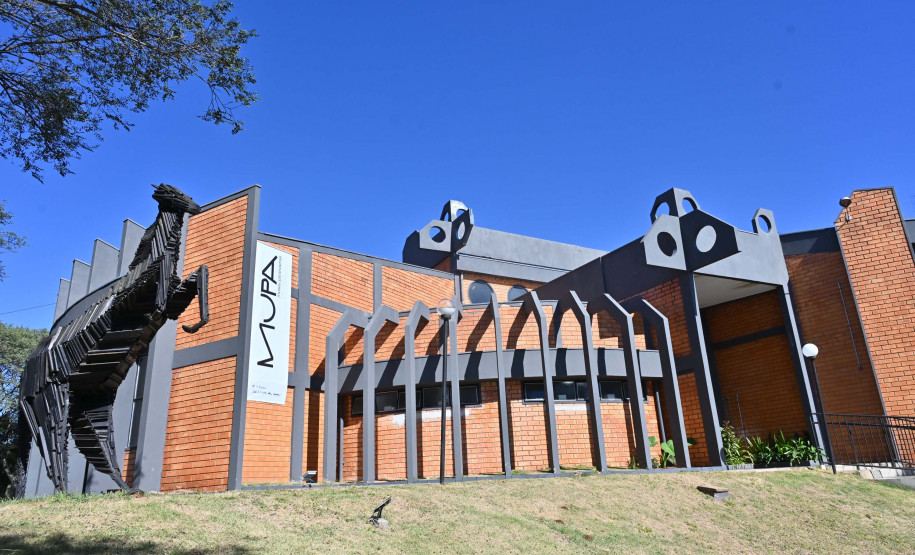 Exposição do MUPA em Pato Branco aproxima população do Sudoeste de acervo histórico