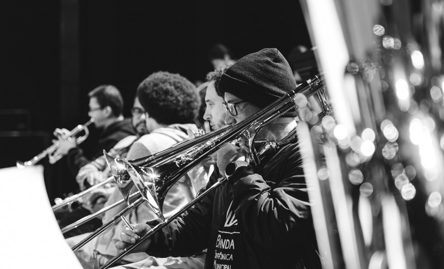 Projeto grandioso: concerto dos 41 anos da OSP mobiliza 230 artistas e crianças no Guairão