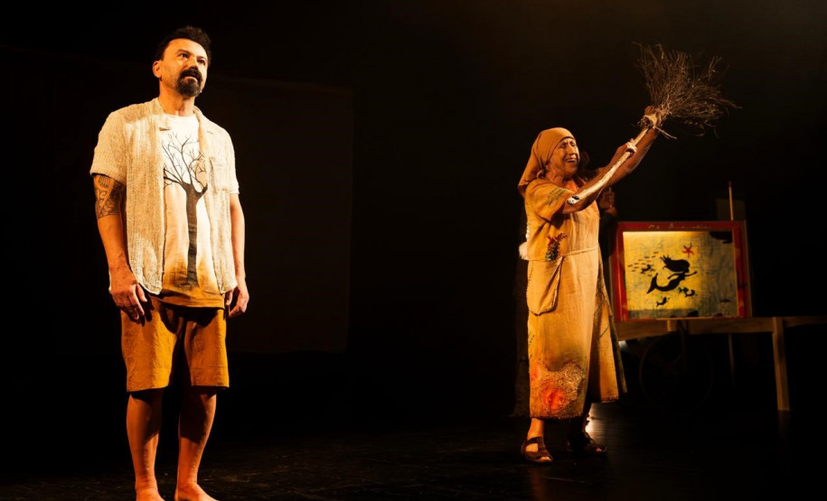 Teatro José Maria Santos recebe a volta de Regina Vogue aos palcos com “Desmonte”