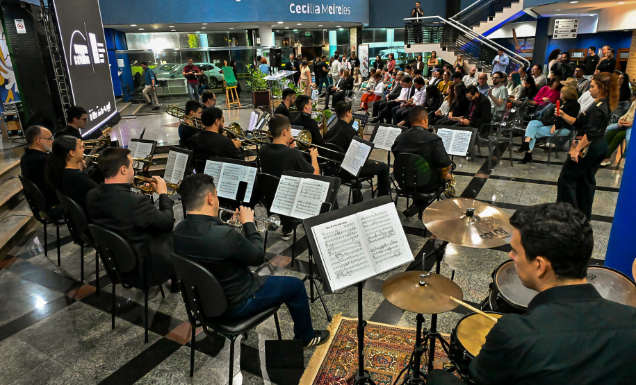 Descentralização da cultura: Maringá recebe Museu Satélite do MAC-PR