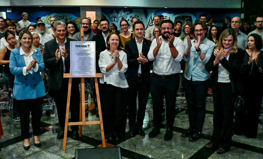 Descentralização da cultura: Maringá recebe Museu Satélite do MAC-PR