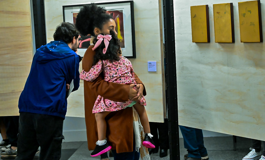 Descentralização da cultura: Maringá recebe Museu Satélite do MAC-PR