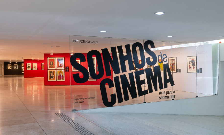 Exposição “Sonhos de Cinema: Arte para a Sétima Arte” fica até este domingo no MON