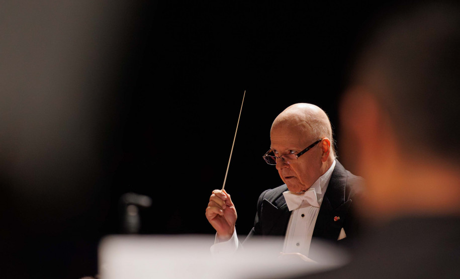 Mais de 4 mil pessoas prestigiam concerto que celebrou os 41 anos da Orquestra Sinfônica do Paraná