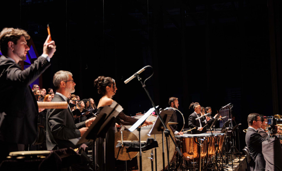Mais de 4 mil pessoas prestigiam concerto que celebrou os 41 anos da Orquestra Sinfônica do Paraná